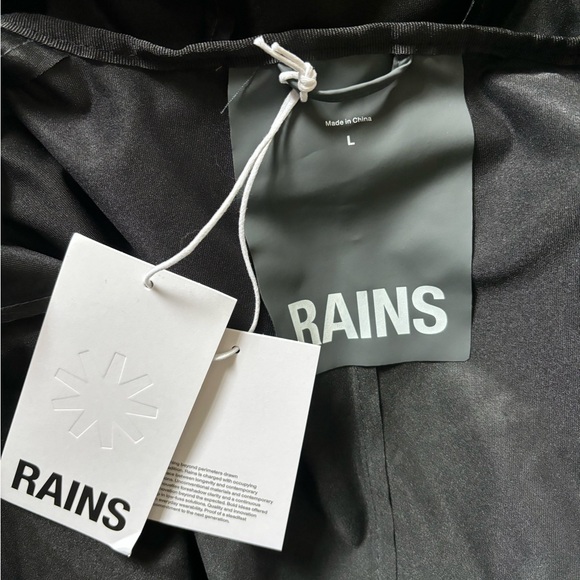 NWT Rains Curve W Rain Jacket in Slate Size Large - Picture 8 of 15